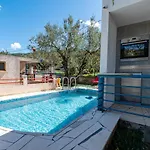Tatil Evi Family Friendly House With A Swimming Pool Kabli, Peljesac - 16795