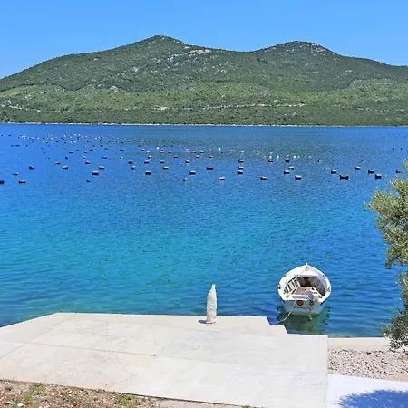 Family Friendly House With A Swimming Pool Kabli, Peljesac - 16795 Putniković