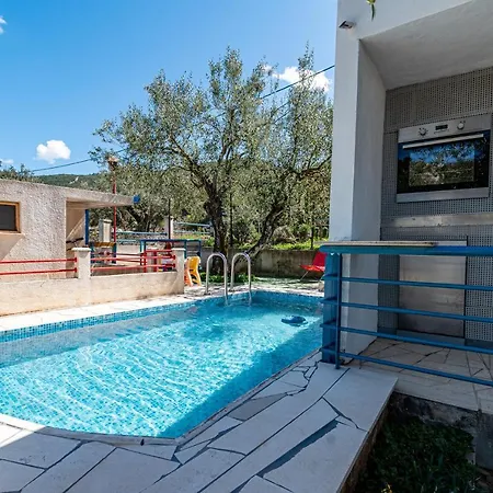 別荘 Family Friendly House With A Swimming Pool Kabli, Peljesac - 16795