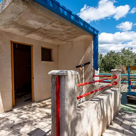 Family Friendly House With A Swimming Pool Kabli, Peljesac - 16795 Putniković