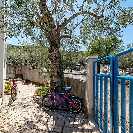 Vakantiehuis Family Friendly House With A Swimming Pool Kabli, Peljesac - 16795 *
